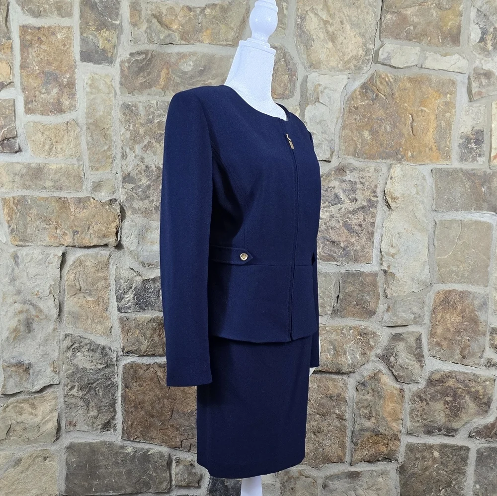 Tahari 12 12P Skirt Suit Set - Picture 4 of 9